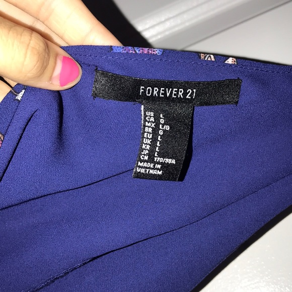 F21 Off the Shoulder Crop Top size L - Picture 3 of 3